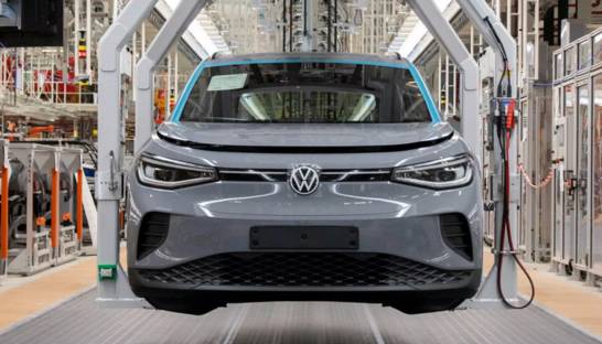 Volkswagen объявил о массовых сокращениях: детали и причины