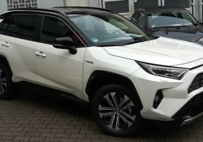 Какие годы выпуска Toyota RAV4 считаются самыми проблемными