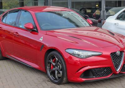 Alfa Romeo возвращает легендарный V6 в Giulia и Stelvio