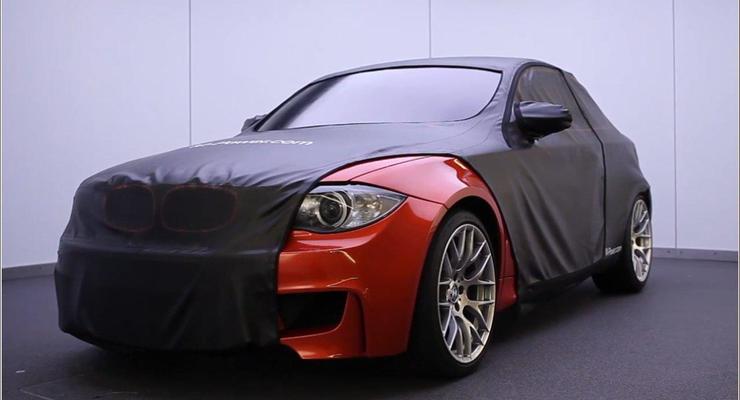 BMW устроил стриптиз купе 1-Series M
