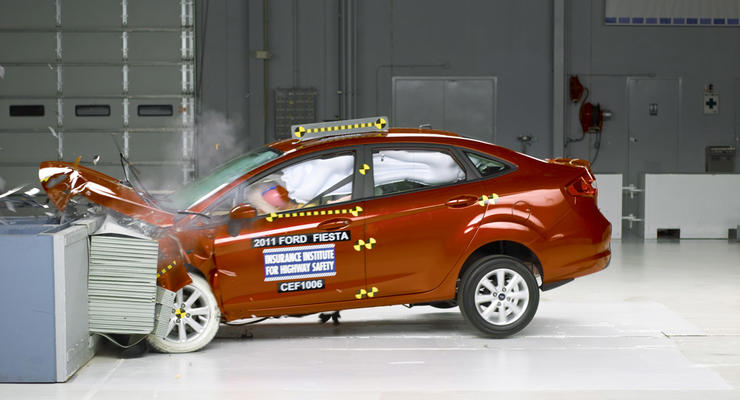 Ford Fiesta получил награду за безопасность