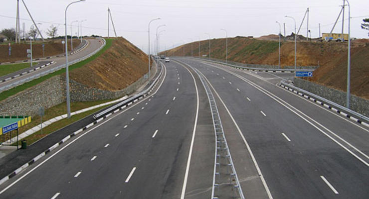 До конца года в Украине откроют 700 км новых дорог