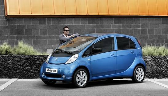 Peugeot представил «недорогой» электромобиль