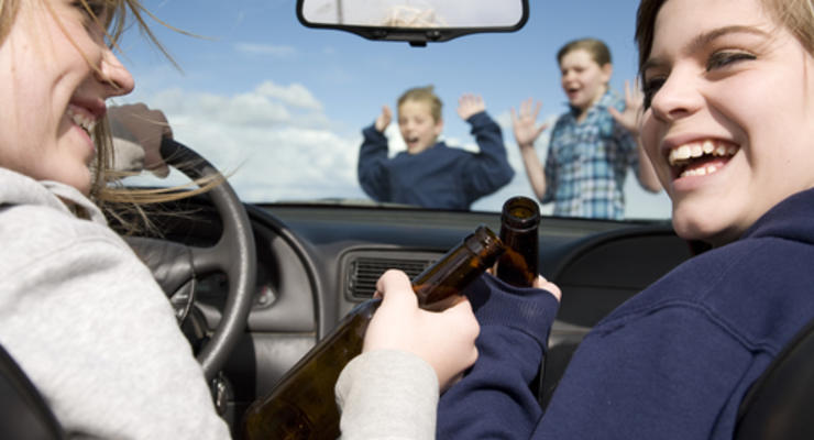 В России пьянство за рулем хотят лечить насильно