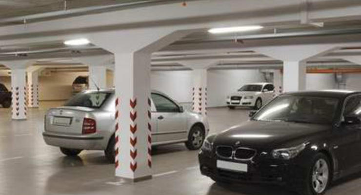 В Киеве построят семь многоэтажных паркингов