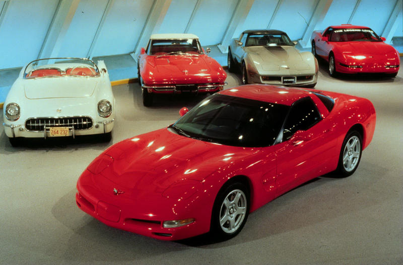 Десять самых значительных моделей в истории США / carscoop.blogspot.com