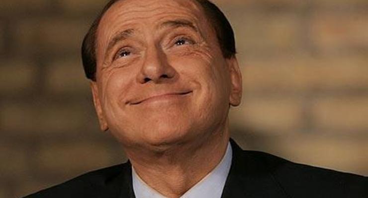 Берлускони накупил проституткам машин на 280 тысяч евро