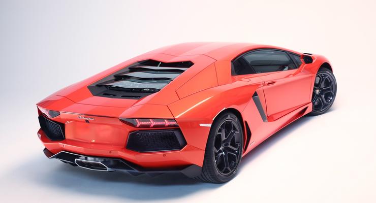 В Женеве представили новый Lamborghini