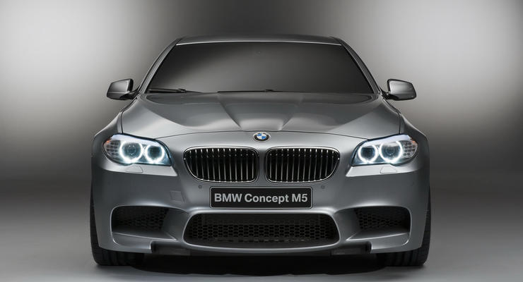 BMW официально представил свой самый мощный седан