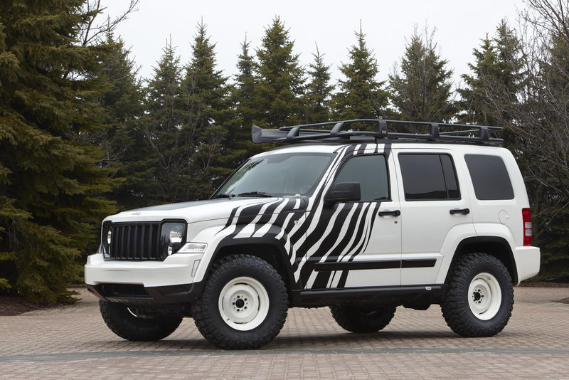 Jeep представил шесть юбилейных внедорожников / Jeep
