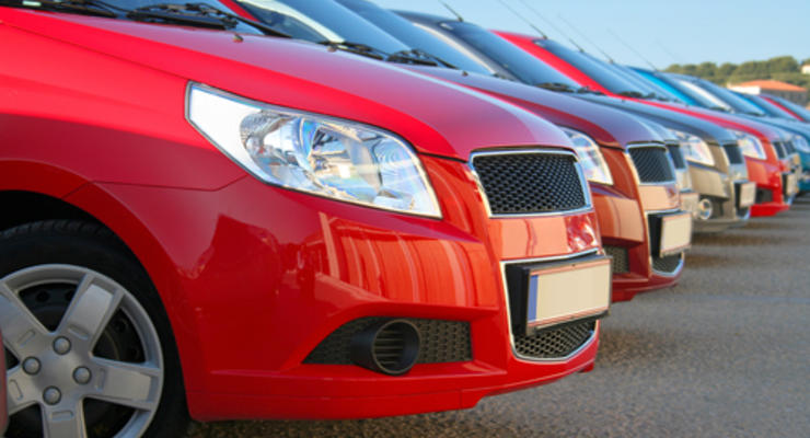 В марте в Украине продали рекордное количество машин