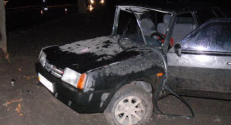 В Сумах школьник насмерть разбился на автомобиле