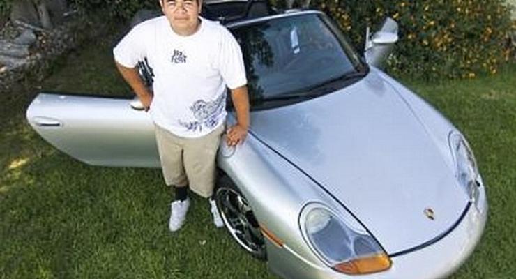 Подросток обменял мобилку на Porsche