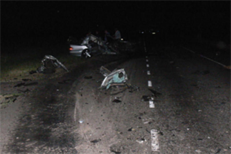 В Сумской области гаишник на Mercedes убился об экскаватор / gaisumy.gov.ua