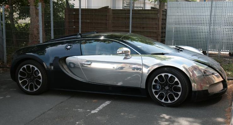 Поляки, угнавшие Bugatti, заплатят полмиллиона за растаможку