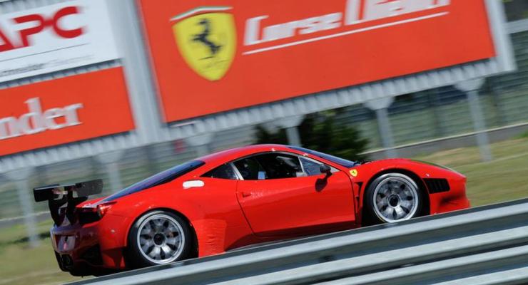 Ferrari показала свой новый гоночный суперкар
