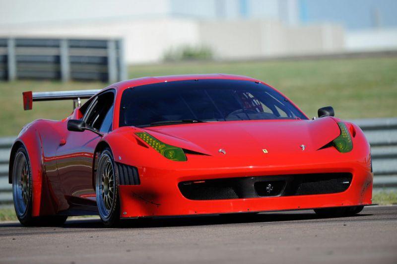 Ferrari показала свой новый гоночный суперкар / drugasmuga.com