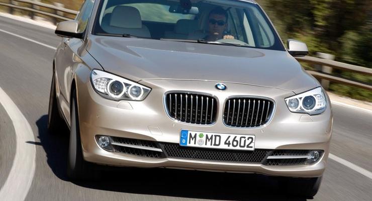Украинец год ездил на угнанном BMW за миллион гривен