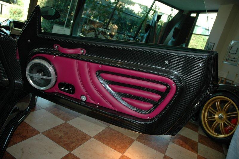 Украинец купил суперкар за миллион с лишним долларов / autoblog.gr