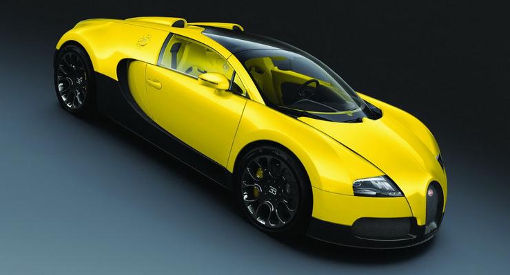 Bugatti раскрасила суперкары в ядовитые цвета