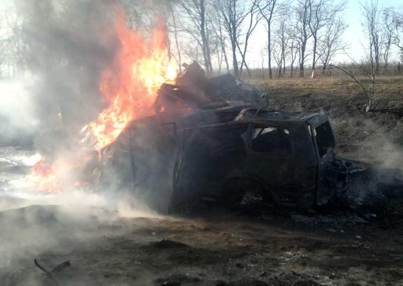 Mitsubishi врезался в Камаз – машины и водители сгорели / ГАИ