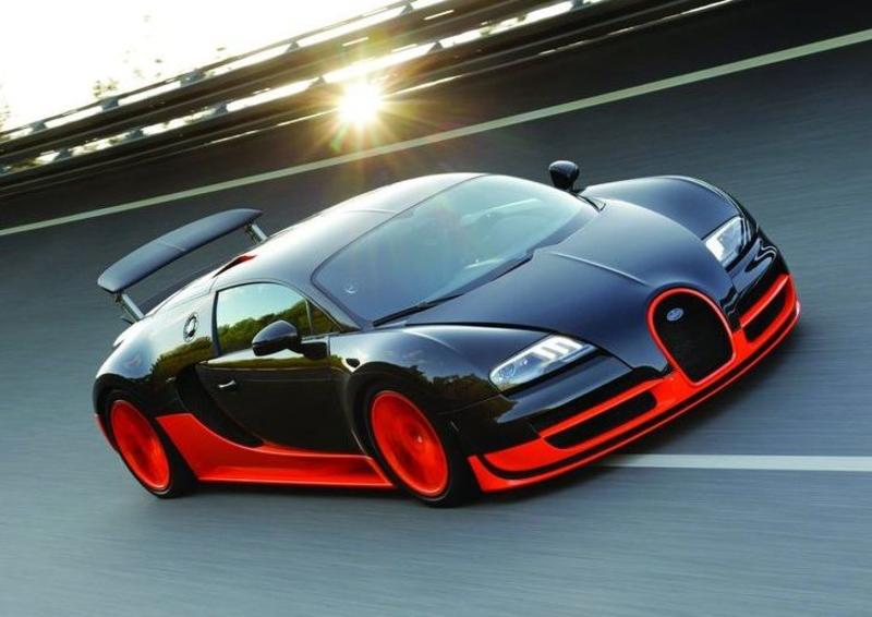 Forbes назвал десять самых дорогих автомобилей года / Bugatti