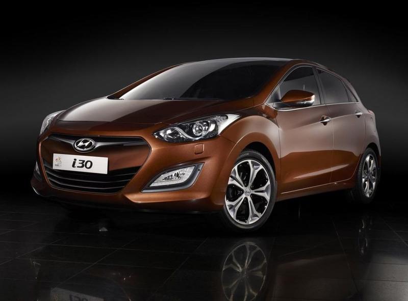 Какие новинки появятся в автосалонах в 2012 году / Hyundai