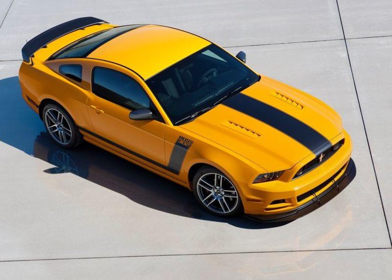 Playboy выбрал лучшие автомобили уходящего года / Ford
