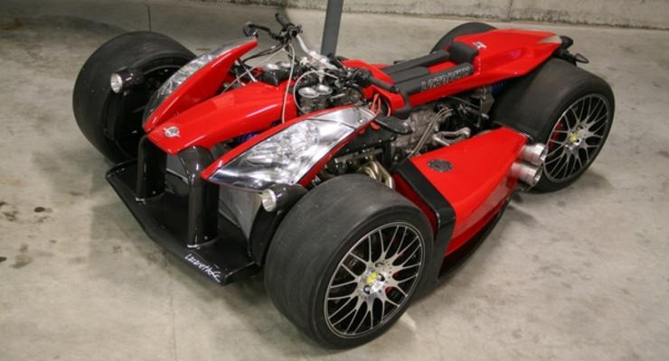 Квадроцикл с мотором Ferrari продают за 200 тыс. евро