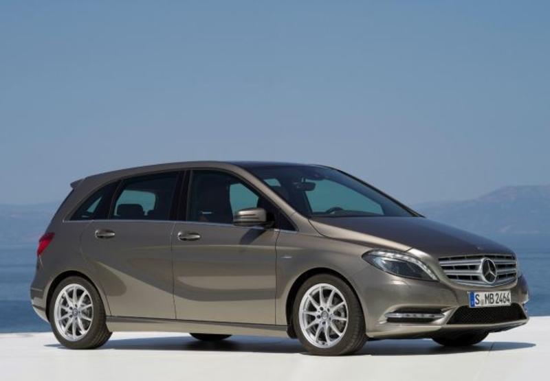 Какие новые Mercedes привезут в Украину в 2012-ом / Mercedes-Benz