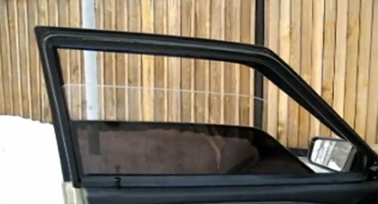 Lada c двойным окном – обычным и тонированным