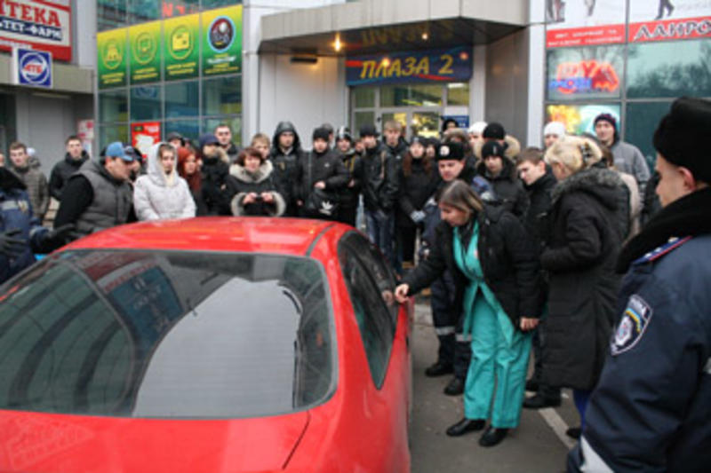 Гаишники «выкуривали» водителя слезоточивым газом / krnews.com.ua