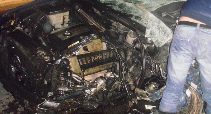 В Киеве BMW X5 уничтожил Ланос вместе с водителем