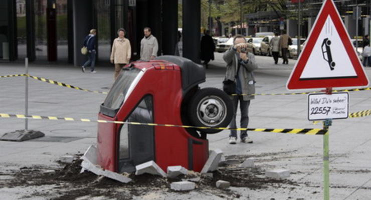 Каждый год украинцы разбивают машин на $5 млрд