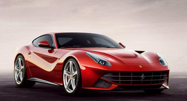 Ferrari показала новую модель, самую мощную и быструю