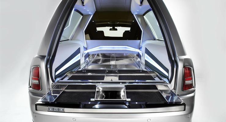 Представлен катафалк Rolls-Royce за полмиллиона евро