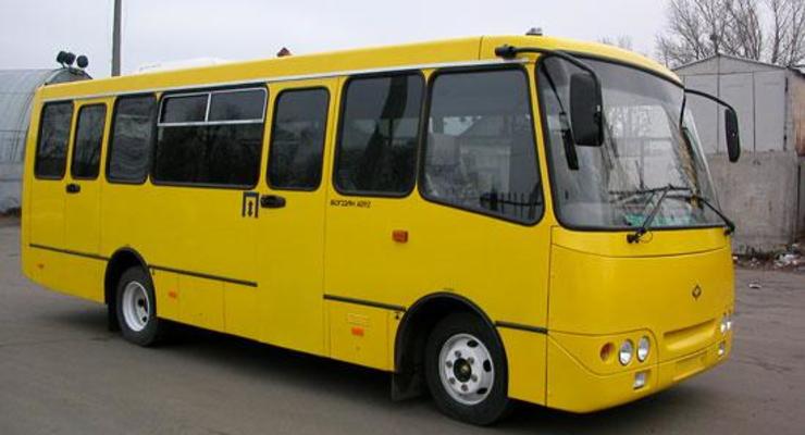 С 2013 года украинцы будут пристегиваться в автобусах