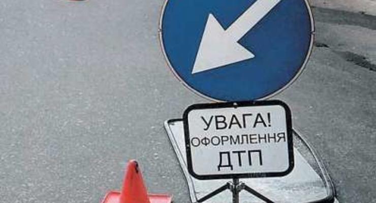 Две монашки на Lexus устроили ДТП в Днепропетровске