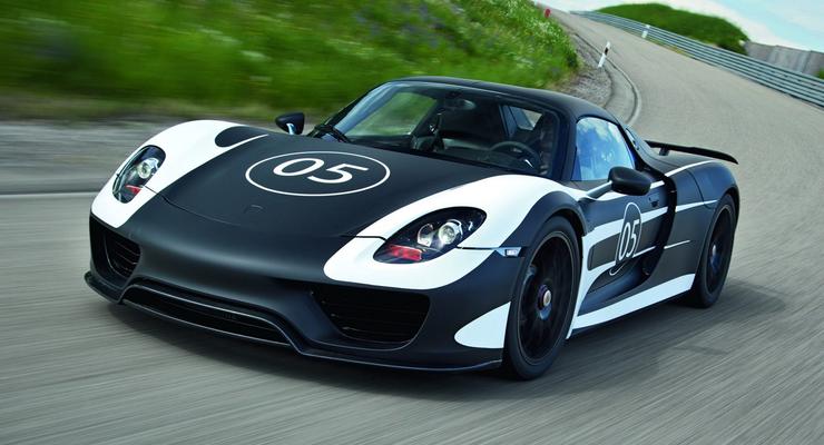 Новый Porsche за 645 тысяч евро обрел товарный вид