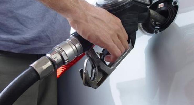 Депутаты привязали акциз на бензин к стоимости нефти