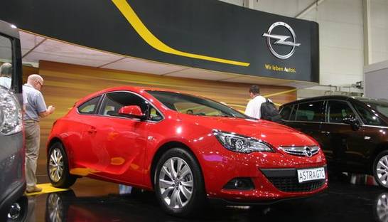 SIA 2012: новинки Opel – для молодежи, семьи и бизнеса