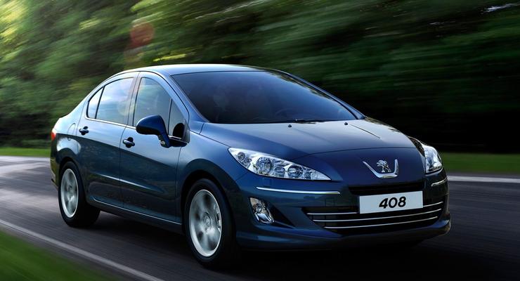 Peugeot раскрыл комплектацию и стоимость седана 408