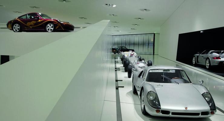 Porsche дал взглянуть на свою коллекцию автомобилей