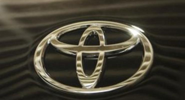 Toyota сильно урезала планы продажи электромобилей