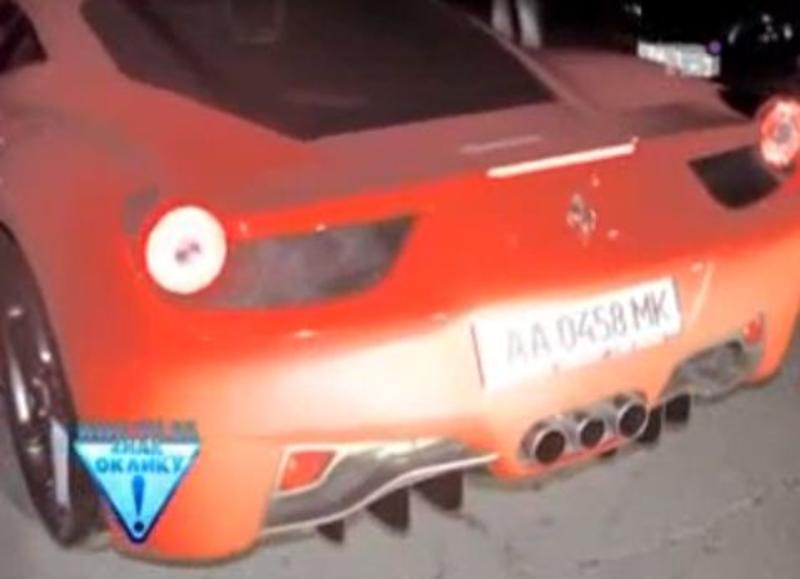 С чиновником по Киеву за рулем Ferrari гонял Янукович / tvi.ua