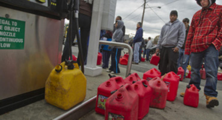 В Нью-Йорке разграничили продажу бензина по четным и нечетным дням