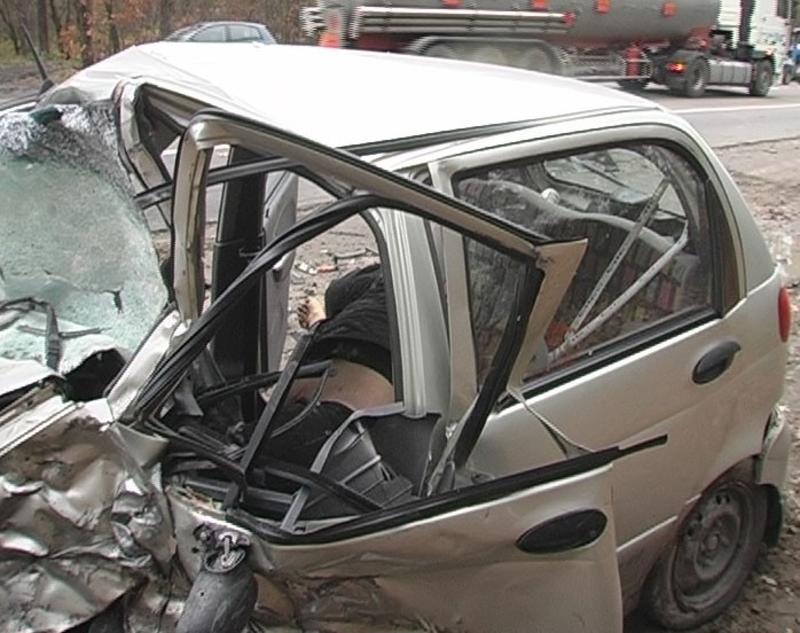 Под Киевом Opel уничтожил Matiz и погубил двух людей / magnolia-tv.com