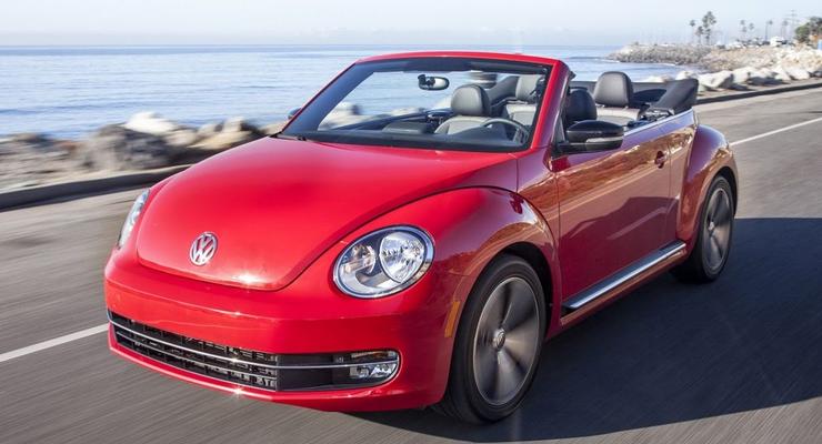 Volkswagen показал Beetle без крыши и гибрид Jetta