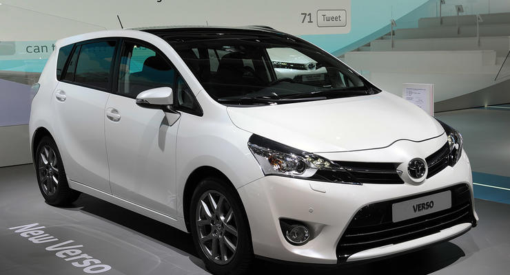 Toyota выводит на украинский рынок новую модель