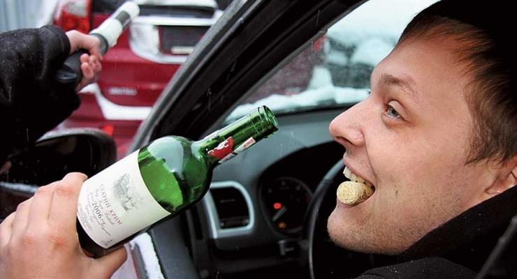 В Раде пьяных водителей предложили сажать на 5 лет